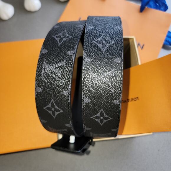 Louis Vuitton LV Initiales 40mm Matte Black Men's Belt Authentic in Box … - Picture 7 of 10